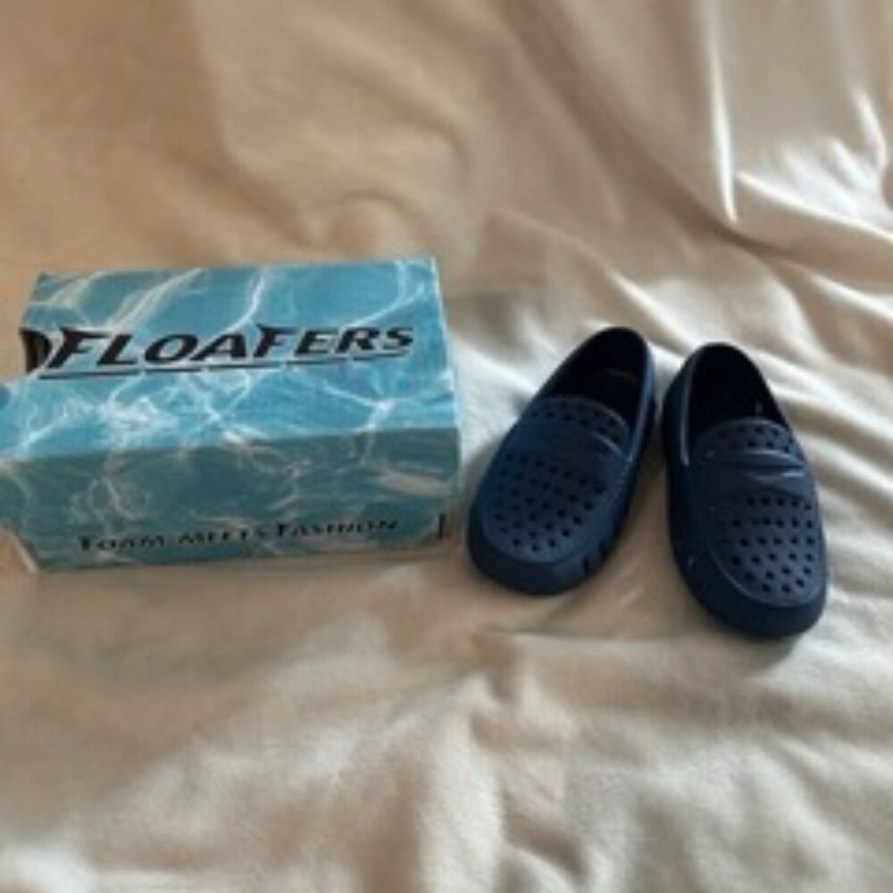 Floafers, toddler boy, size 6, navy blue